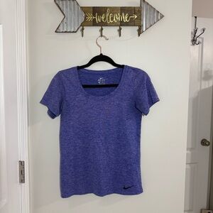 Nike Dri Fit Purple Short Sleeve XS Tee